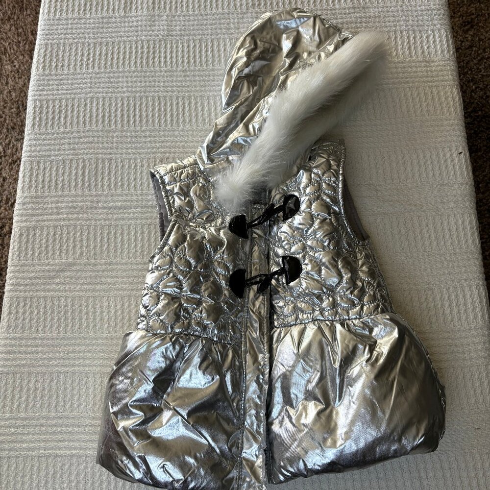Silver Metallic Puffer Hoodie Vest Girls White Faux Fur Trim - Size 4T